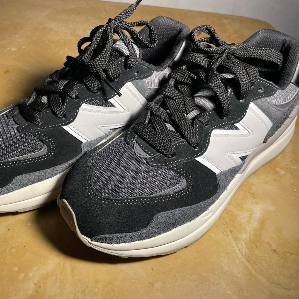 COPY - NB 57/40 Black